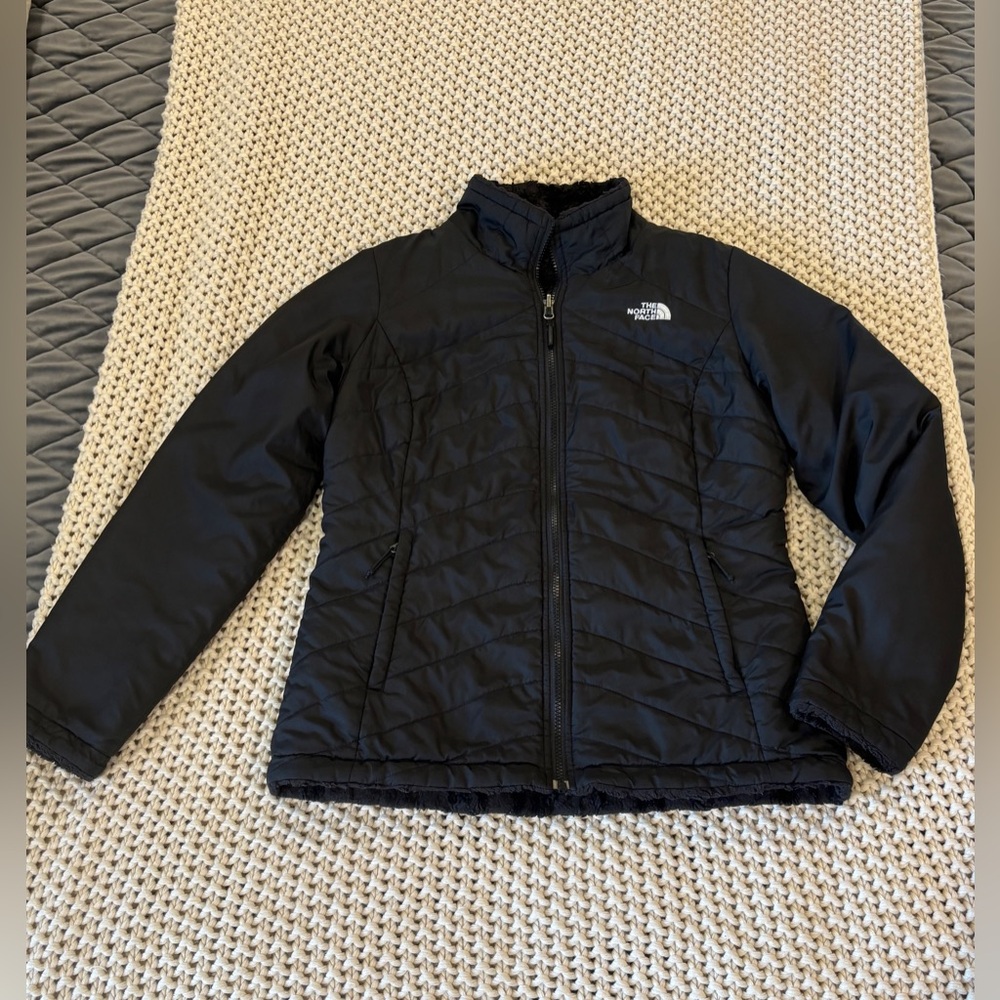 The North Face Black women’s reversible lined coat sz Medium